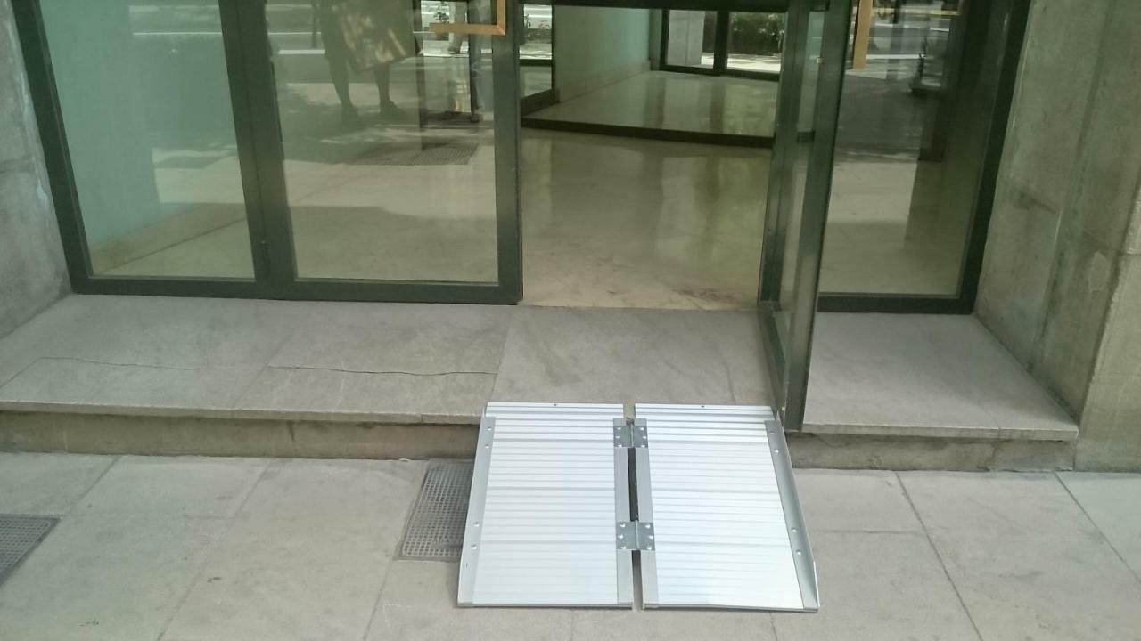 格拉纳达Gran Via Balconies公寓 外观 照片